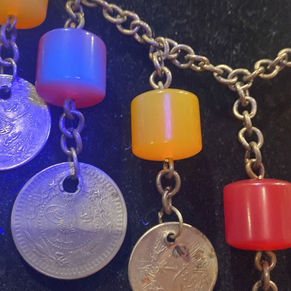 Antique-Vintage Chinese Coin Necklace with Butterscotch And Cherry Copal Amber - Picture 2 of 15